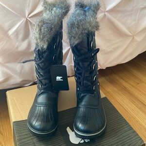 Sorel Tofino Black winter boots